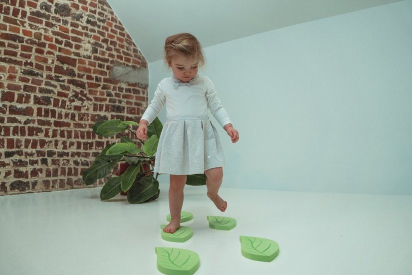 Pěnové hrací a balanční mušle  Stepping Leafs