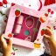 Přírodní dětská make-up sada Strawberry Cupcake