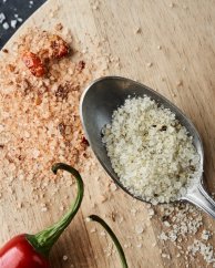 Dárková sada solí: parmazán s bazalkou & chilli