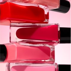 Green lak Jelly Sugar Plum – přírodní lak na nehty s lesklým jelly efektem