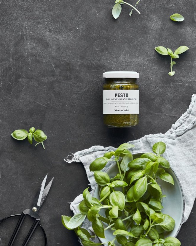Bazalkové pesto s parmazánem