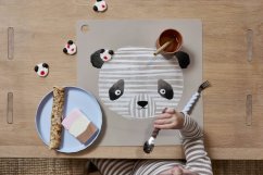 Prostírání Lun Lun, Panda